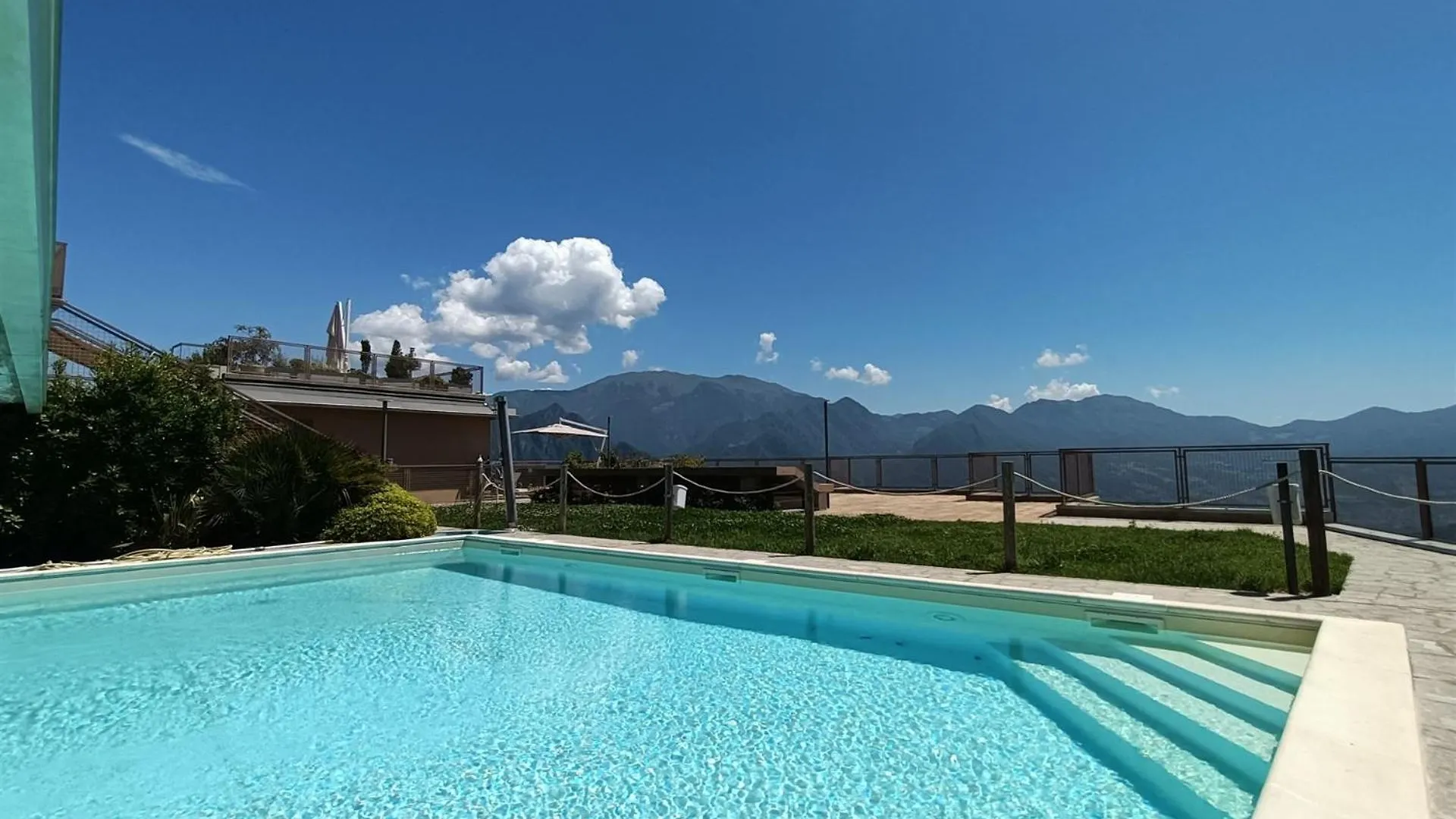 Iseolakerental - Panorama House Parzanica